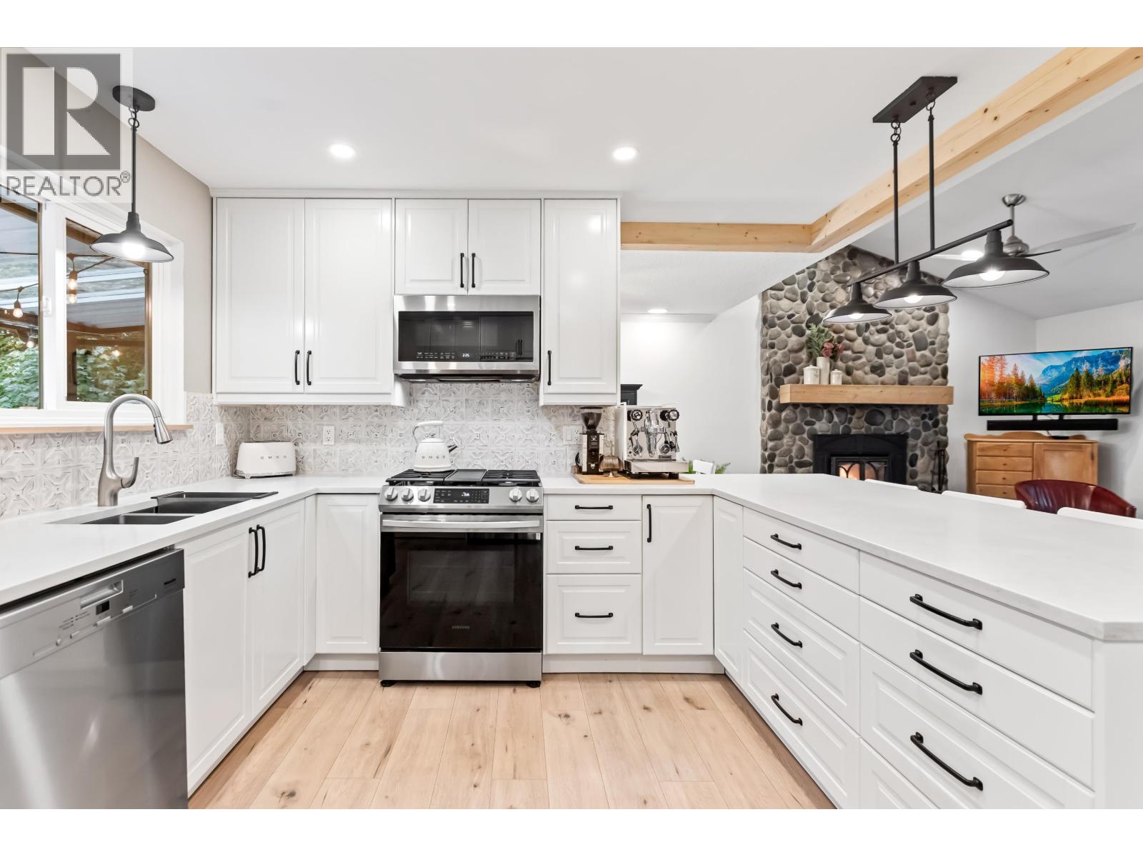 26030 103 Avenue, Maple Ridge, British Columbia  V2W 1K1 - Photo 9 - R3054938