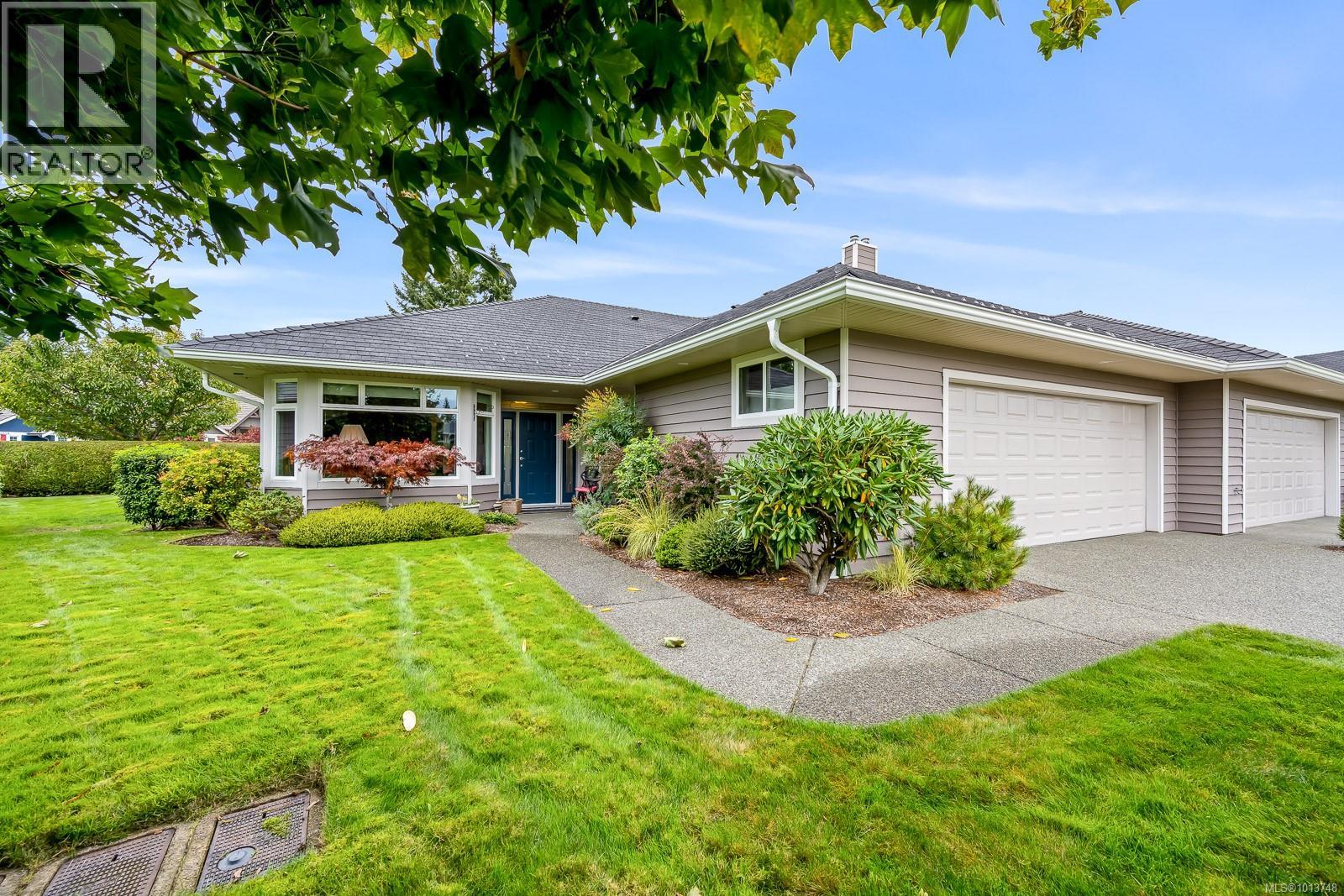 261 3399 Crown Isle Dr, Courtenay, British Columbia