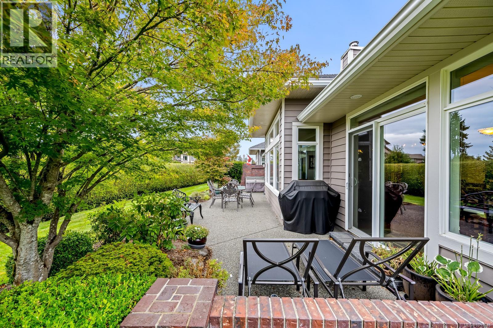 261 3399 Crown Isle Dr, Courtenay, British Columbia  V9N 9X7 - Photo 49 - 1013748