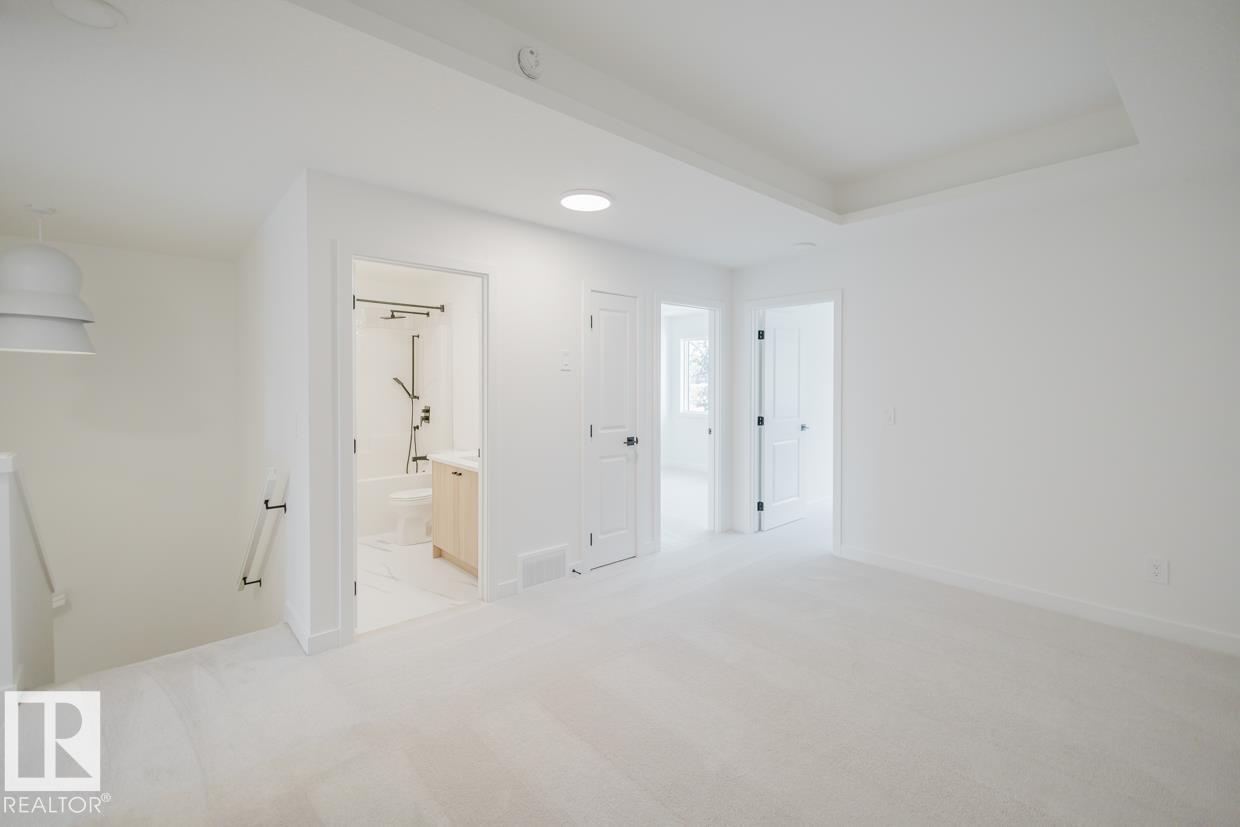 8219 Kiriak Lo Sw, Edmonton, Alberta  T6M 3E4 - Photo 7 - E4462865