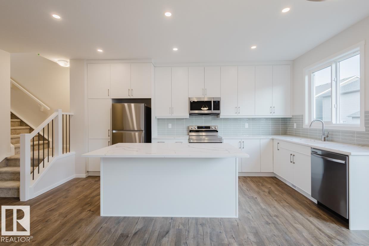 20409 16A AV NW, edmonton, Alberta