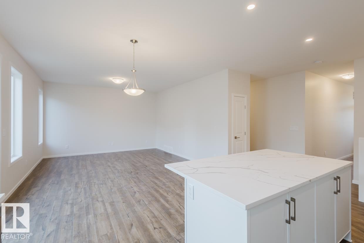 20409 16a Av Nw, Edmonton, Alberta  T6M 2X6 - Photo 11 - E4462868