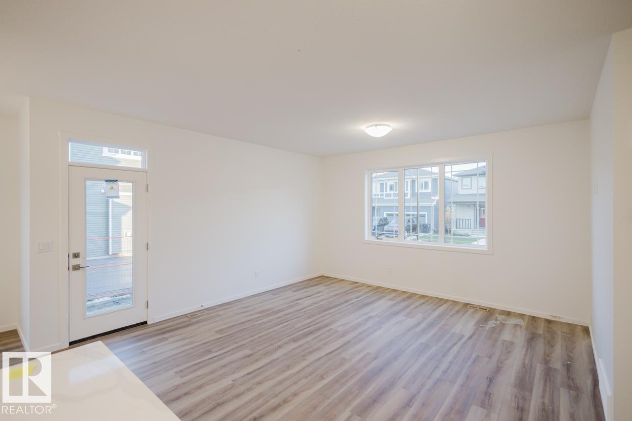 848 Stillwater Bv Nw, Edmonton, Alberta  T6M 2P5 - Photo 14 - E4462869