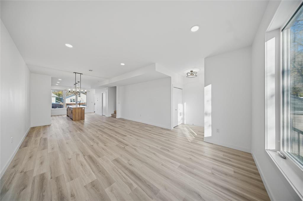 307 Victoria Avenue E, Winnipeg, Manitoba  R2C 0E6 - Photo 7 - 202526914