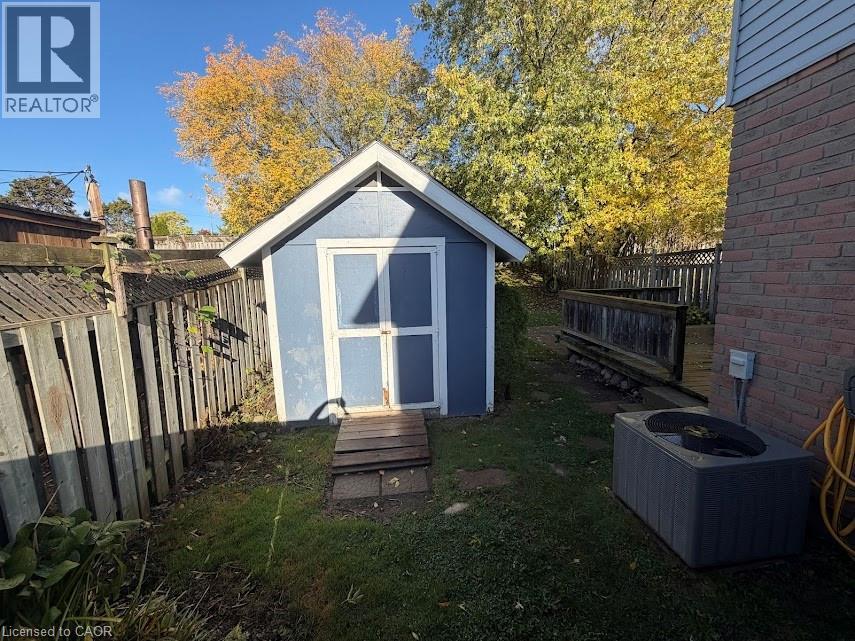 18 Calais Place, Kitchener, Ontario  N2M 5M1 - Photo 36 - 40780090