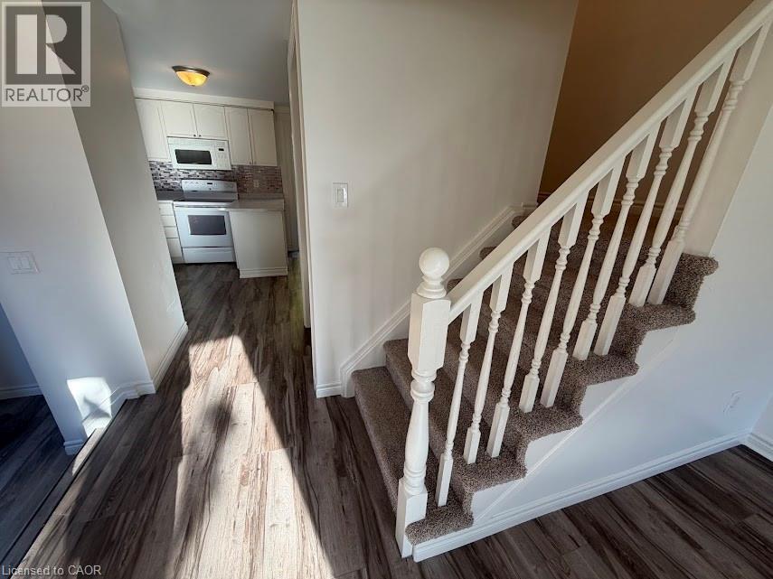 18 Calais Place, Kitchener, Ontario  N2M 5M1 - Photo 13 - 40780090