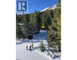 40 Gravenstafel Gate, Rural Pincher Creek No. 9, Alberta