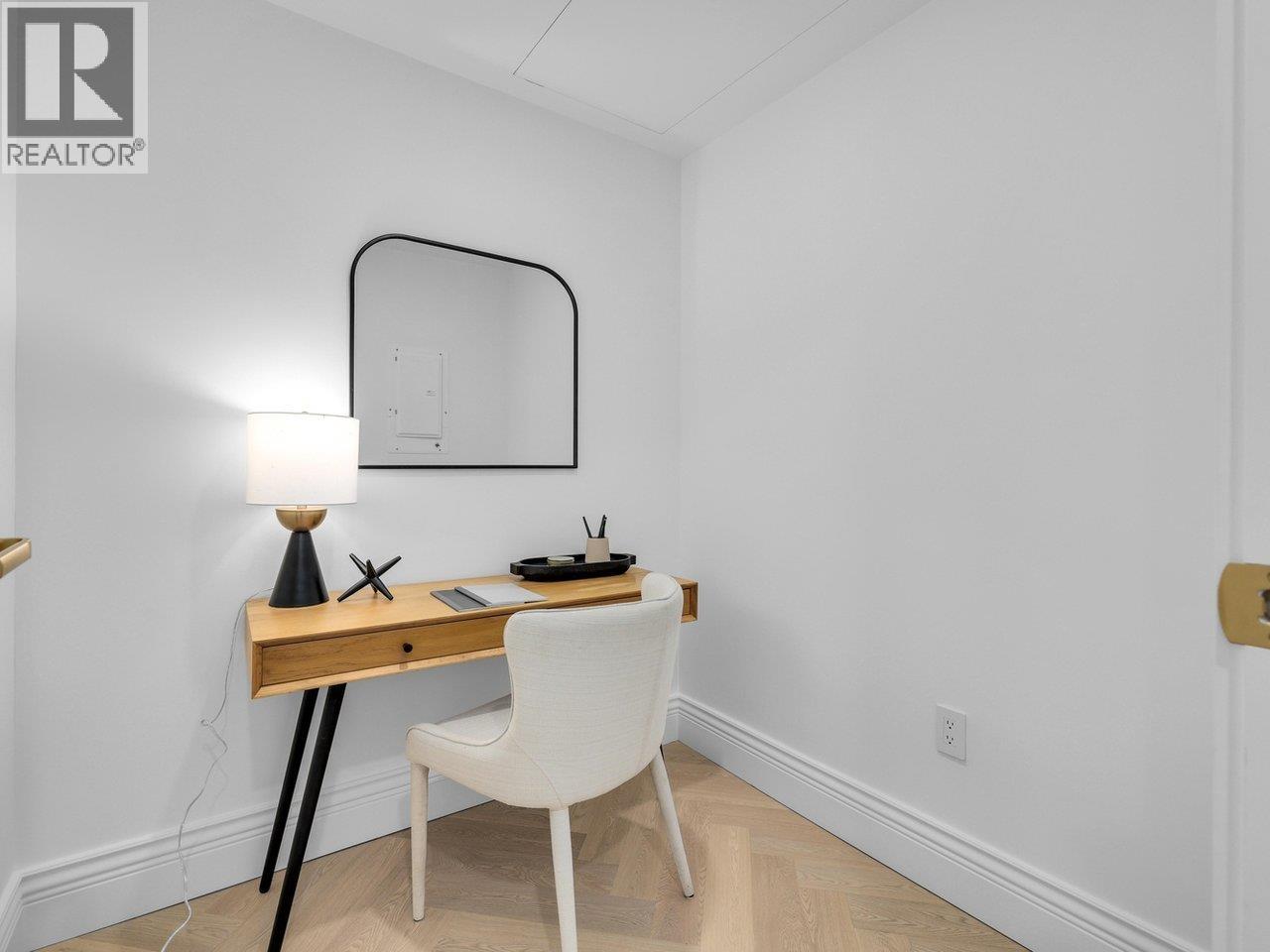 203 2096 W 47th Avenue, Vancouver, British Columbia  V6M 0E5 - Photo 17 - R3046036