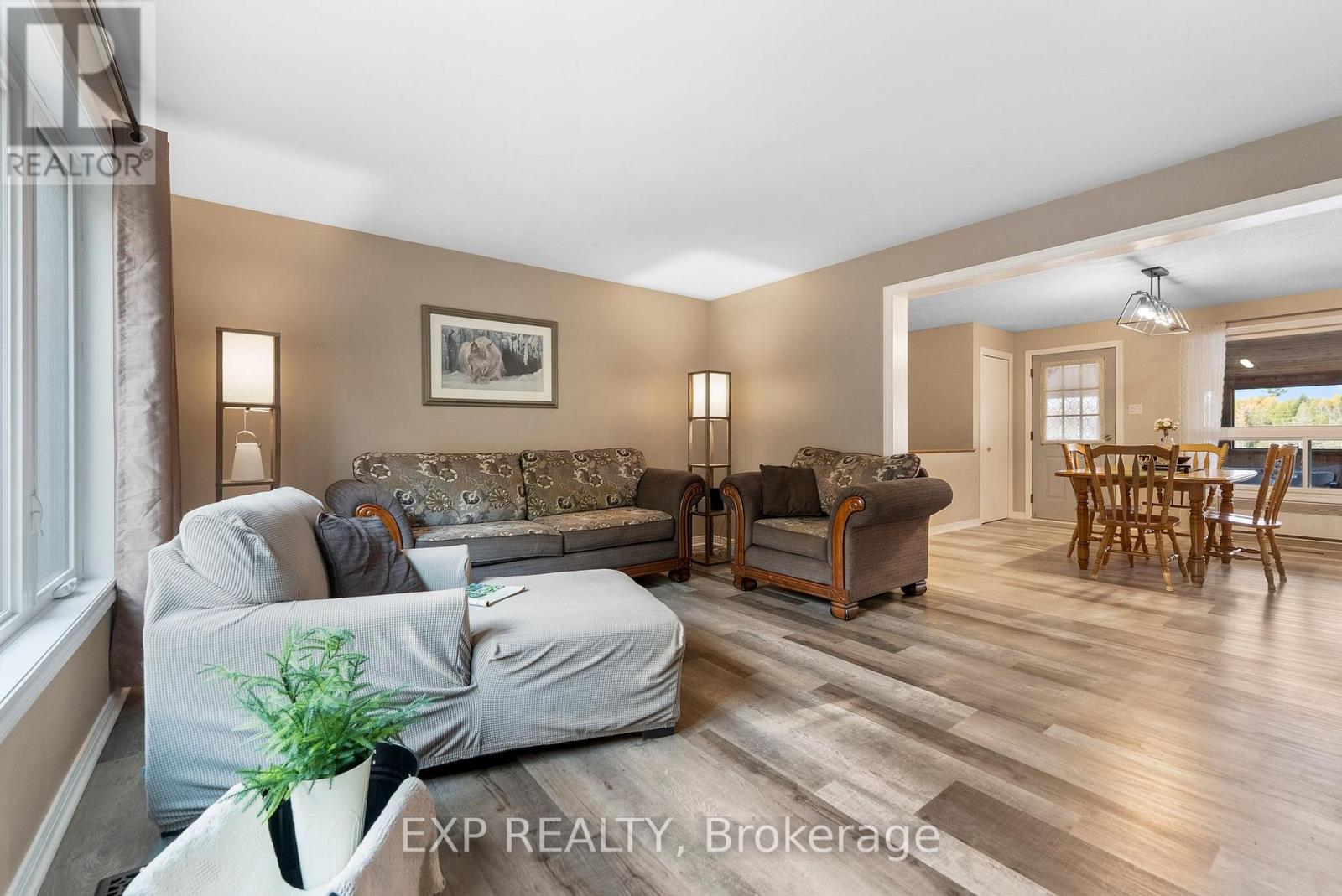 164 Garden Lake Trail, Whitewater Region, Ontario  K0J 1Y0 - Photo 17 - X12472838