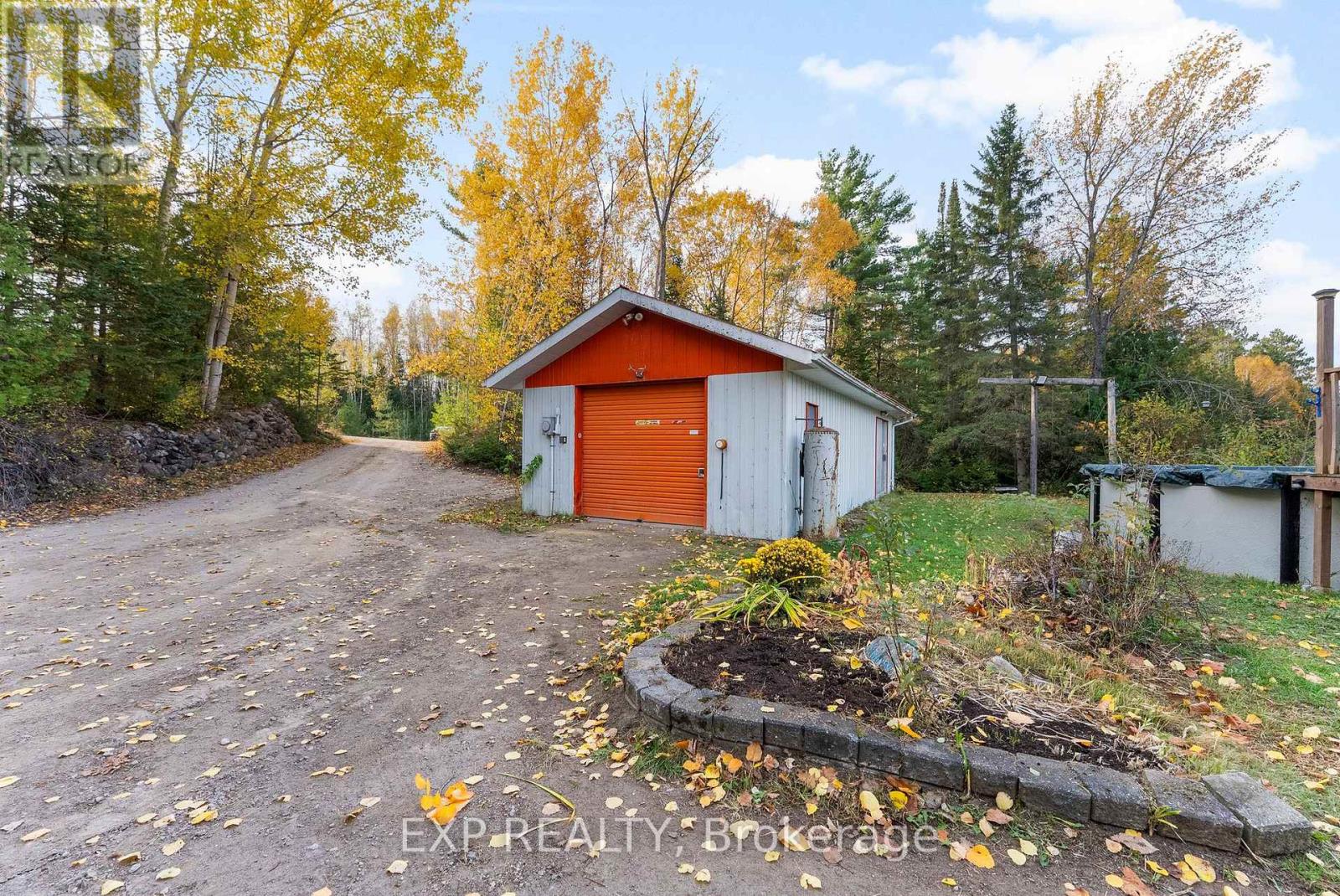 164 Garden Lake Trail, Whitewater Region, Ontario  K0J 1Y0 - Photo 31 - X12472838