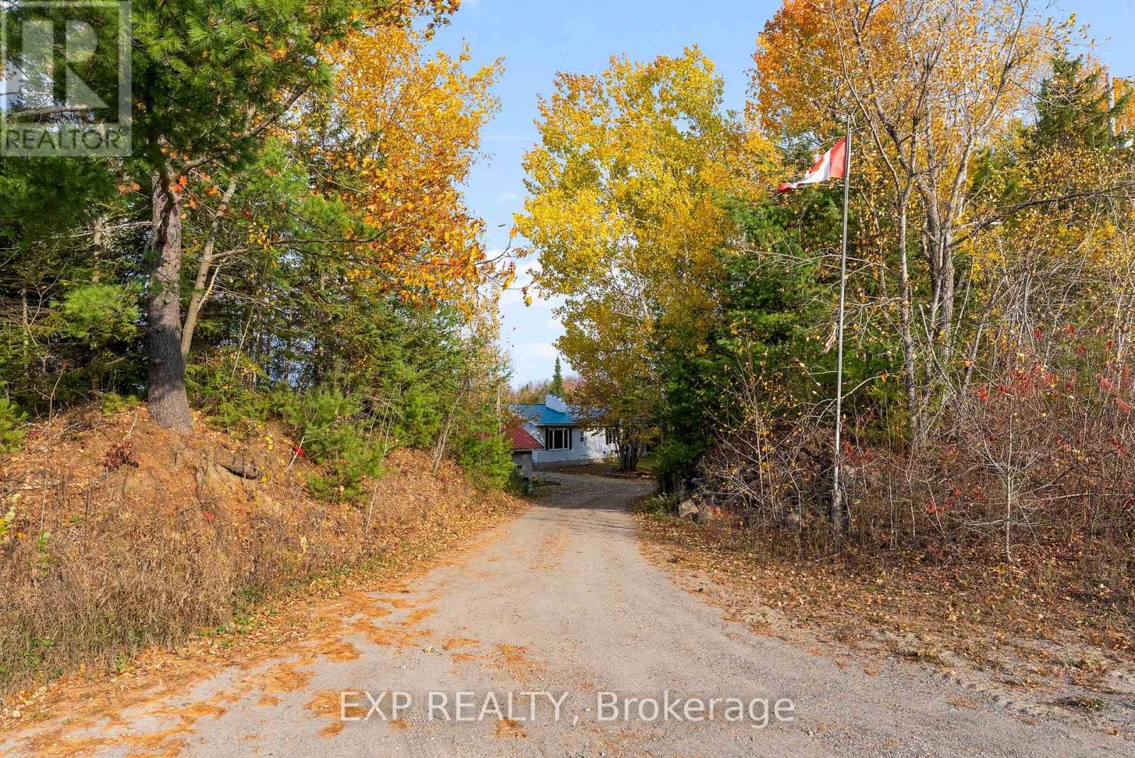 164 Garden Lake Trail, Whitewater Region, Ontario  K0J 1Y0 - Photo 38 - X12472838