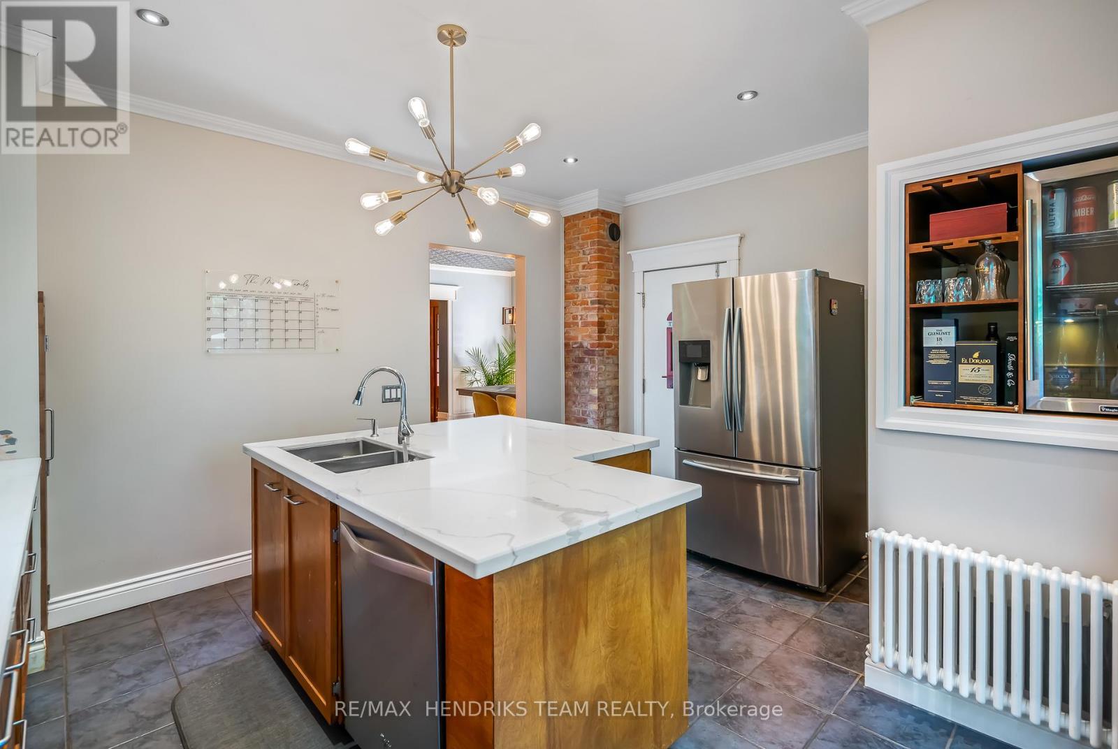 153 Geneva Street, St. Catharines, Ontario  L2R 4N7 - Photo 17 - X12472827