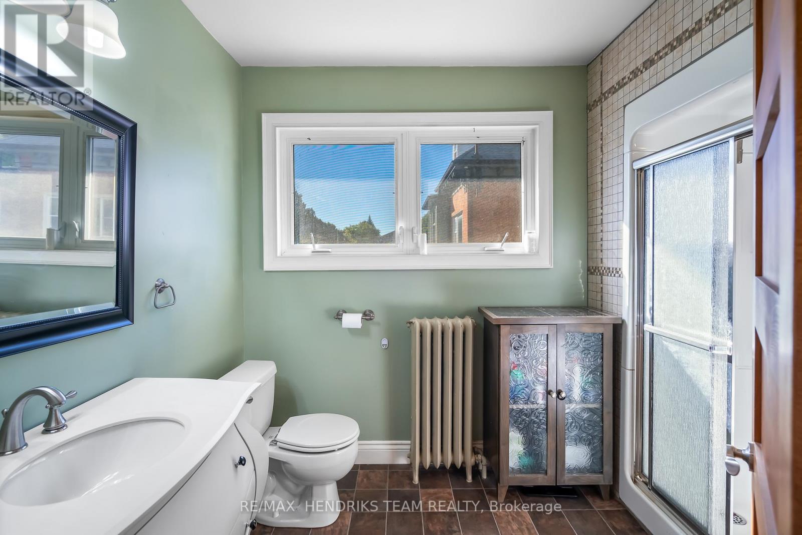 153 Geneva Street, St. Catharines, Ontario  L2R 4N7 - Photo 24 - X12472827