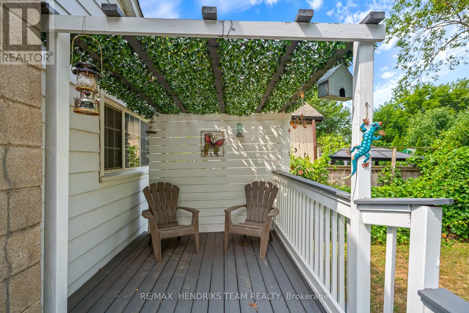 7 Elmwood Avenue, St. Catharines, Ontario  L2R 2T5 - Photo 19 - X12472829
