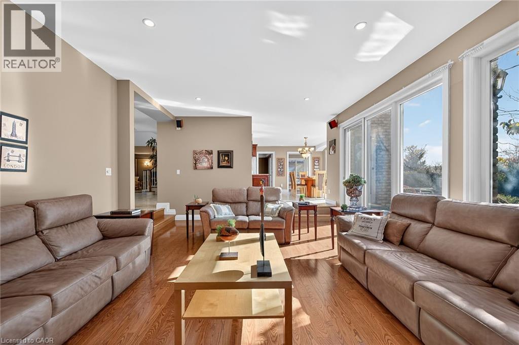 112 Jerome Park Drive, Dundas, Ontario  L9H 6H3 - Photo 18 - 40780832