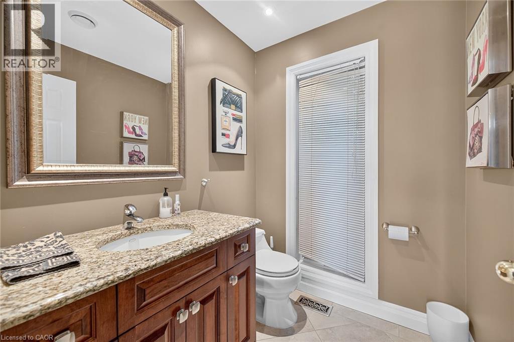112 Jerome Park Drive, Dundas, Ontario  L9H 6H3 - Photo 19 - 40780832