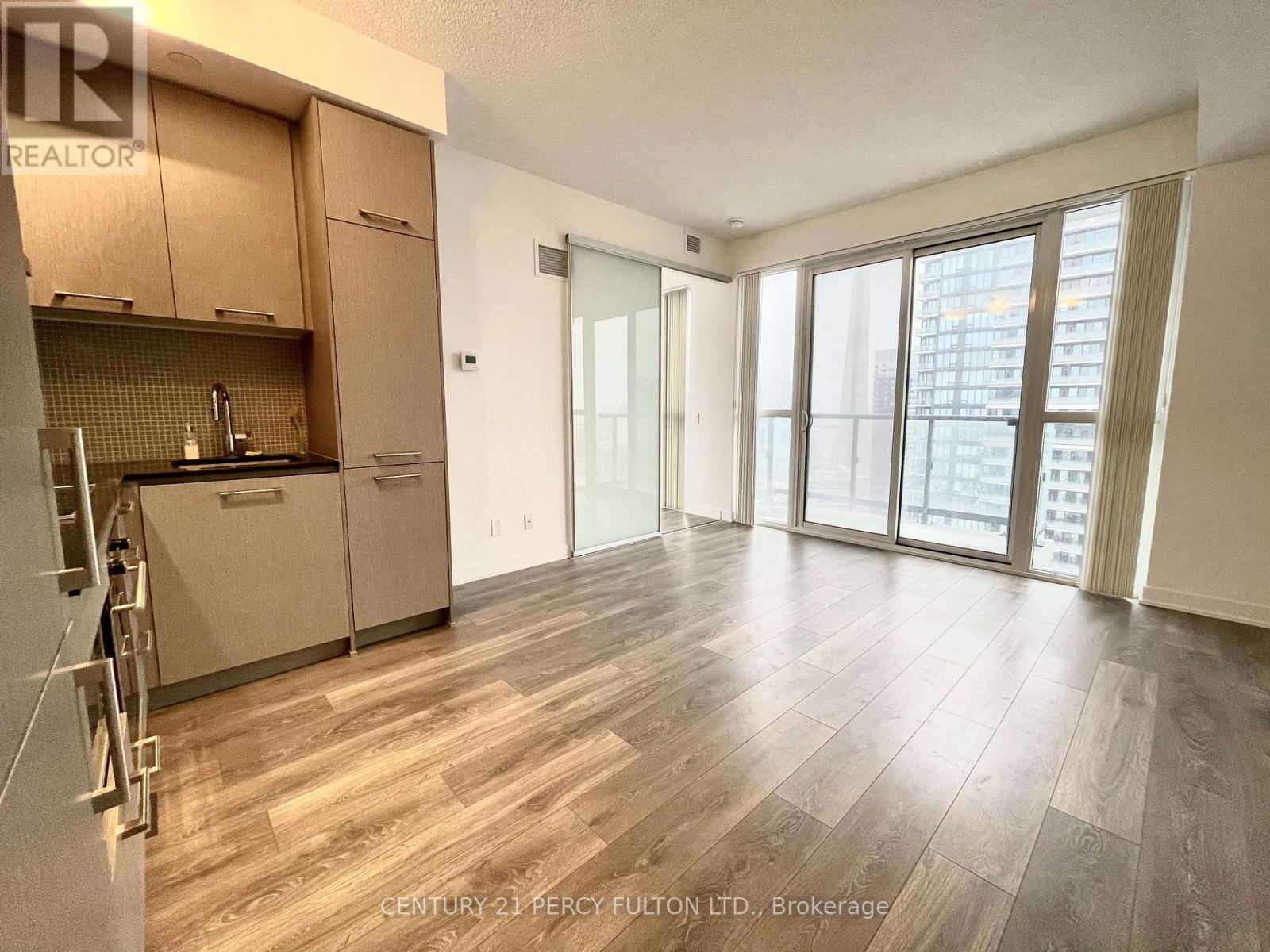 4013 - 87 Peter Street, Toronto, Ontario  M5V 0P1 - Photo 6 - C12472833