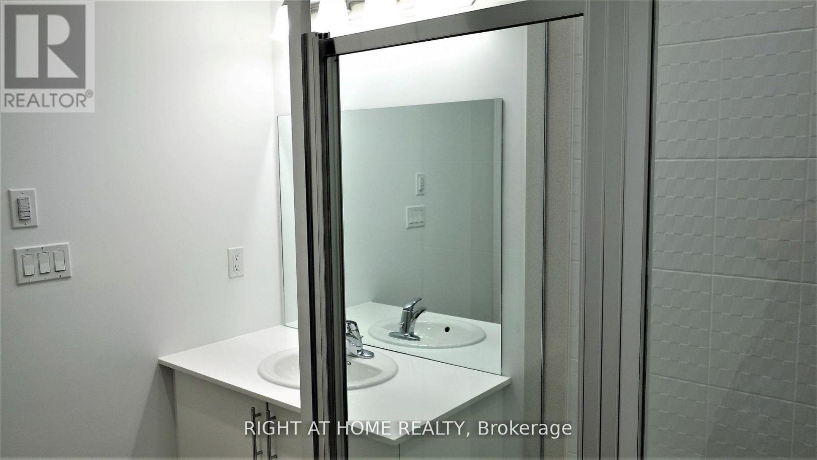 5 - 14 Marquette Avenue, Toronto, Ontario  M6A 0E1 - Photo 14 - C12472836