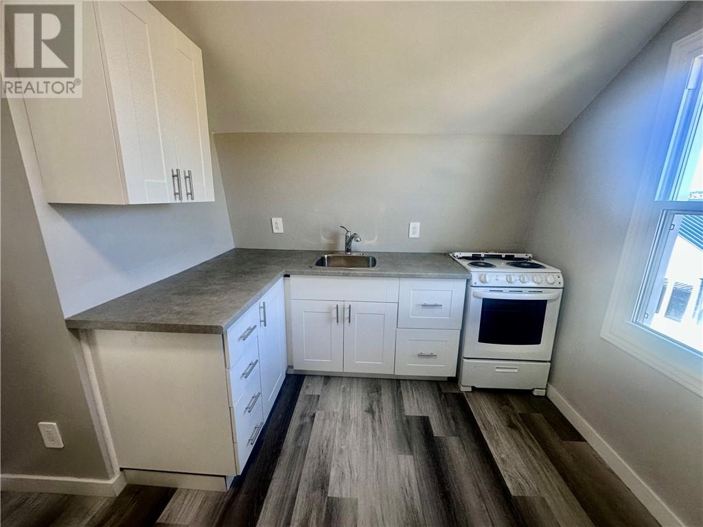 425 Bessie Avenue Unit# 3, Sudbury, Ontario  P3C 4H7 - Photo 3 - 2125319