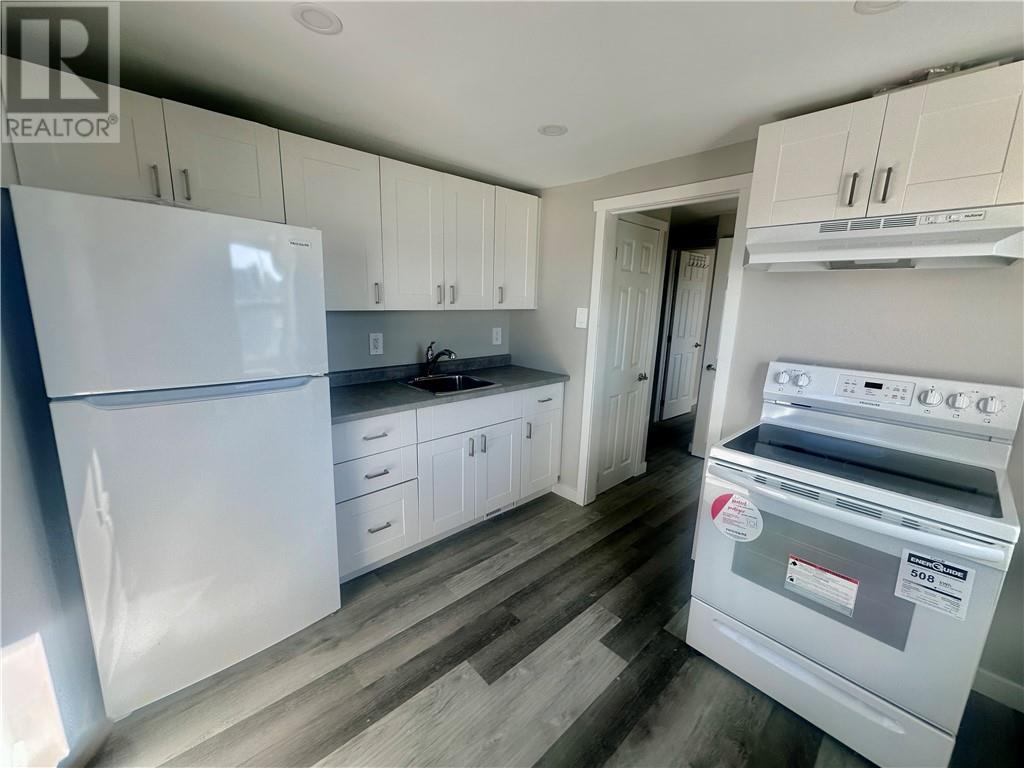 425 Bessie Avenue Unit# 2, Sudbury, Ontario  P3C 4H7 - Photo 3 - 2125317