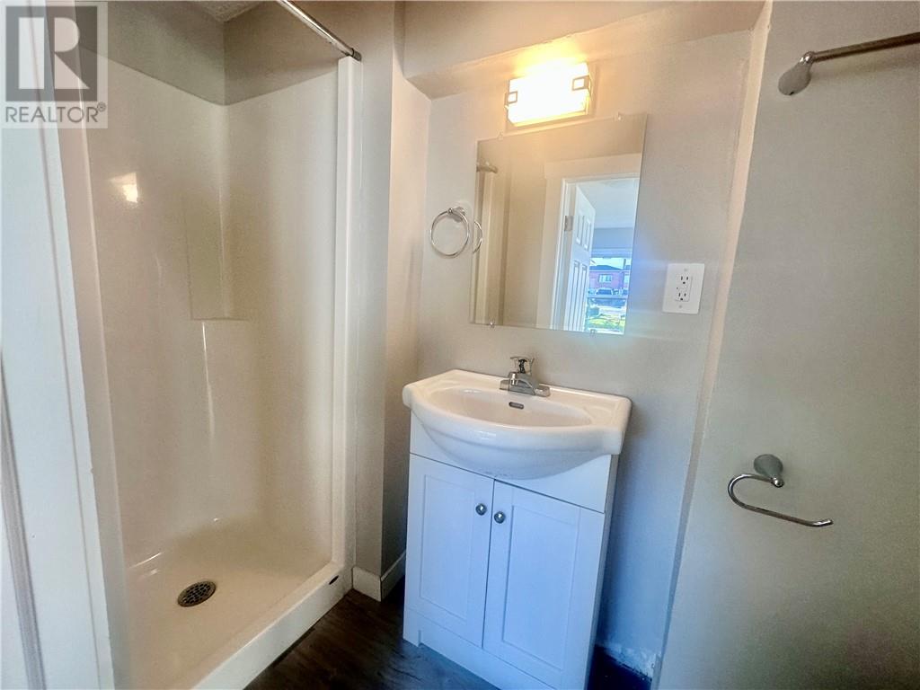 425 Bessie Avenue Unit# 5, Sudbury, Ontario  P3C 4H7 - Photo 5 - 2125316