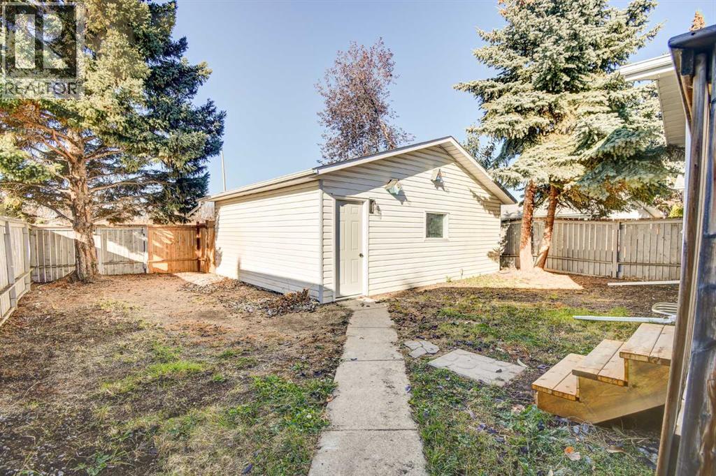 112 Dixon Crescent, Red Deer, Alberta  T4R 2H5 - Photo 23 - A2265815
