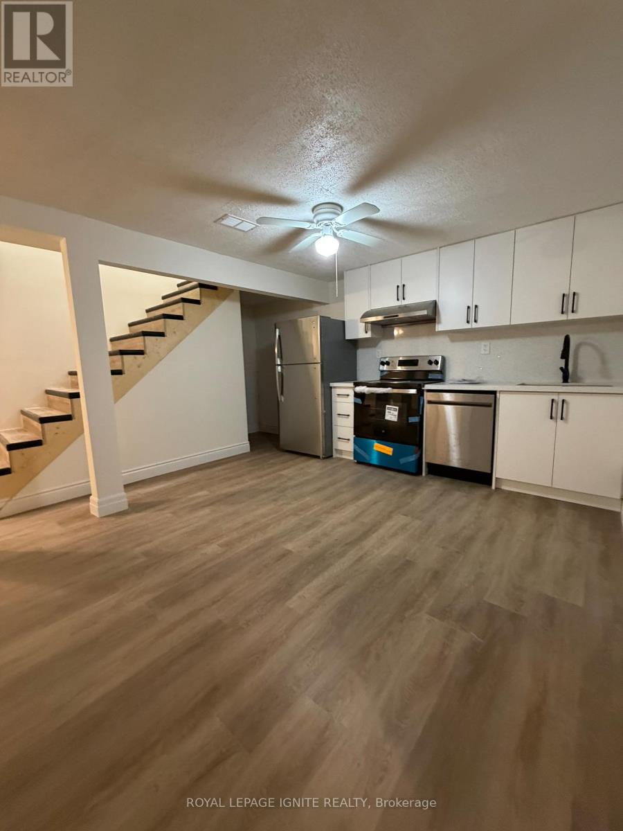 1659 Dreyber Court, Pickering, Ontario  L1V 3H8 - Photo 7 - E12472839
