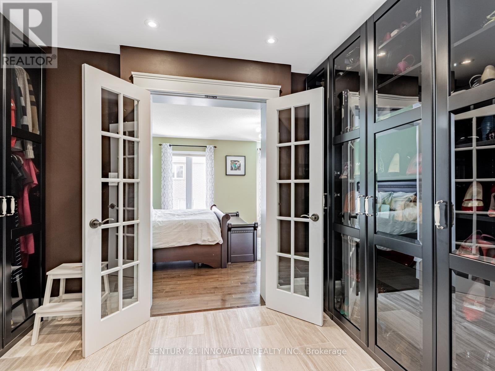 7 Stonechurch Crescent, Markham (Box Grove), Ontario  L6B 0L3 - Photo 22 - N12472832