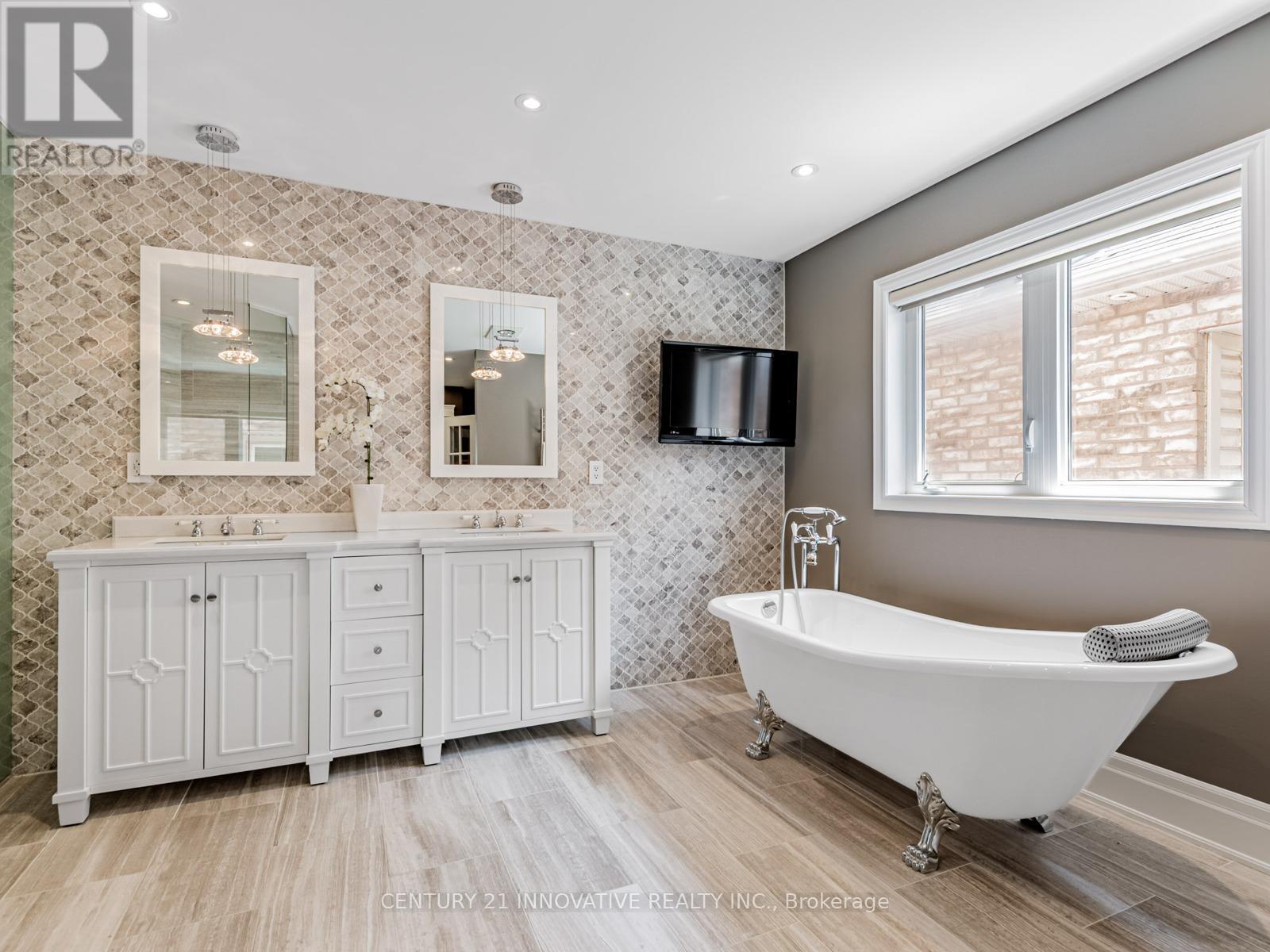 7 Stonechurch Crescent, Markham (Box Grove), Ontario  L6B 0L3 - Photo 25 - N12472832