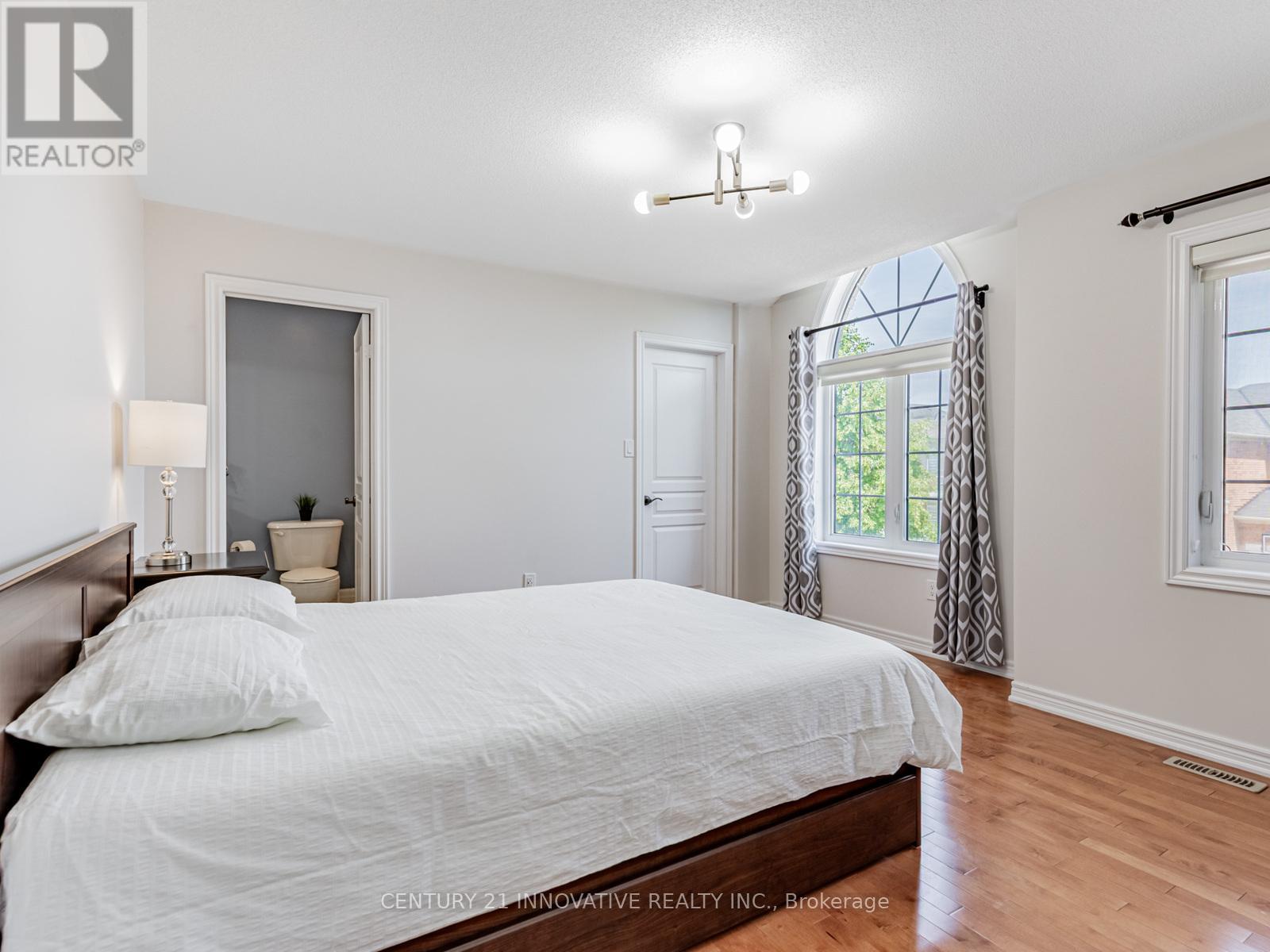 7 Stonechurch Crescent, Markham (Box Grove), Ontario  L6B 0L3 - Photo 30 - N12472832