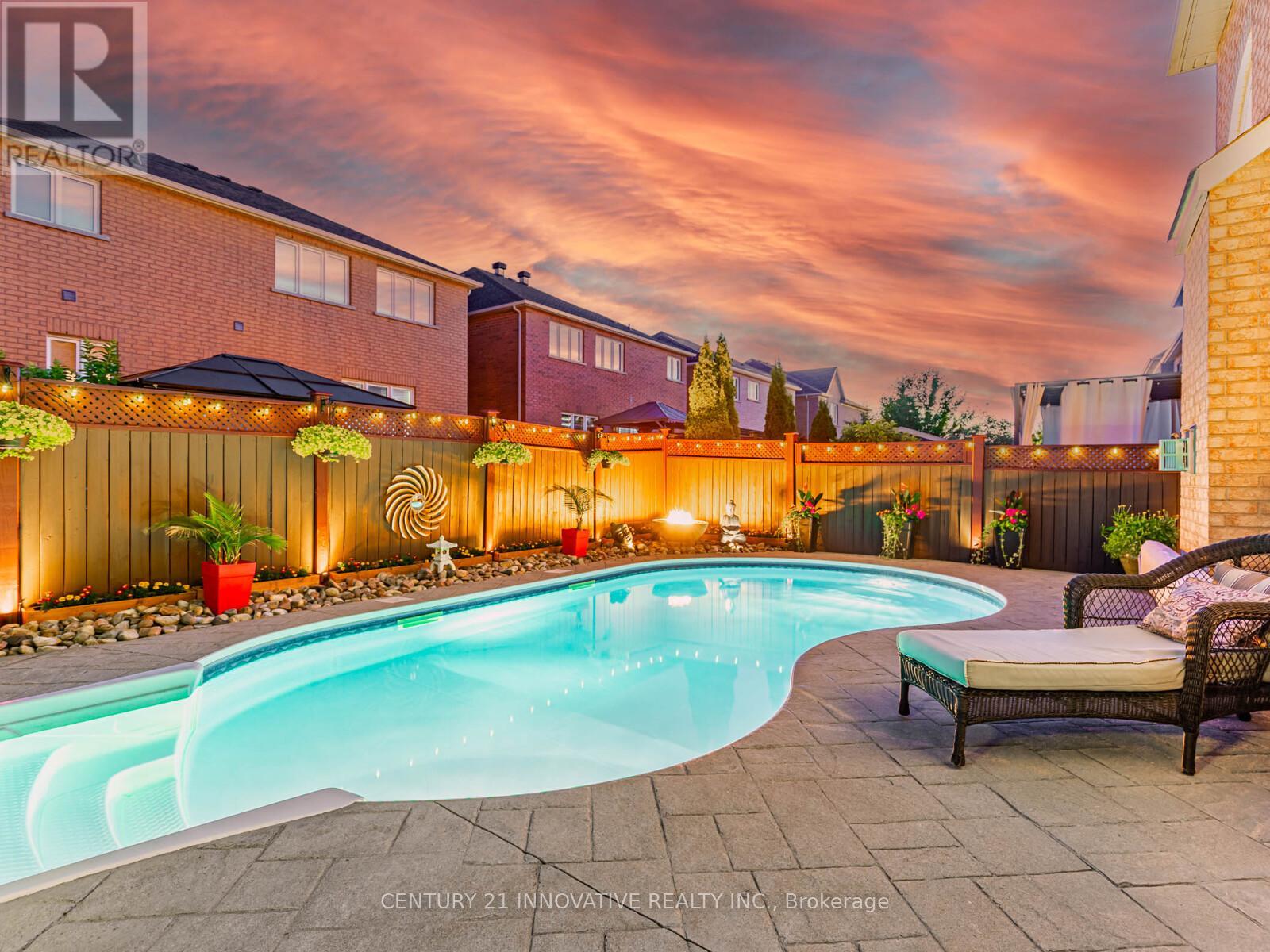 7 Stonechurch Crescent, Markham (Box Grove), Ontario  L6B 0L3 - Photo 48 - N12472832