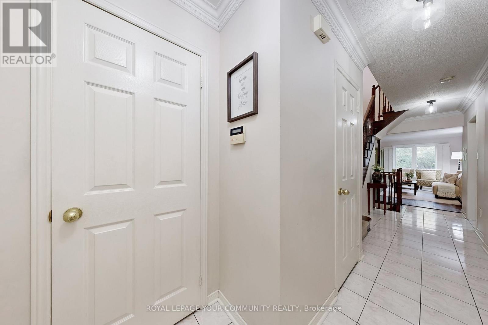 44 Tumbleweed Court, Vaughan, Ontario  L4L 8Y6 - Photo 16 - N12472837