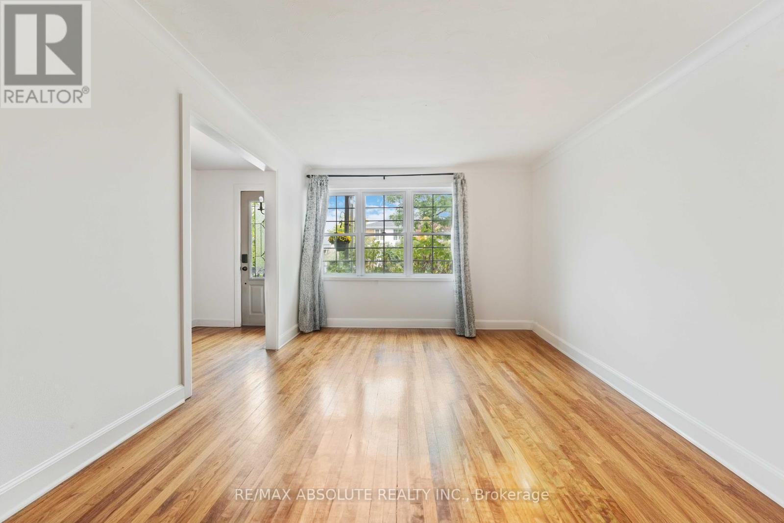 2492 Chasseur Avenue, Ottawa, Ontario  K1V 8E8 - Photo 18 - X12409831