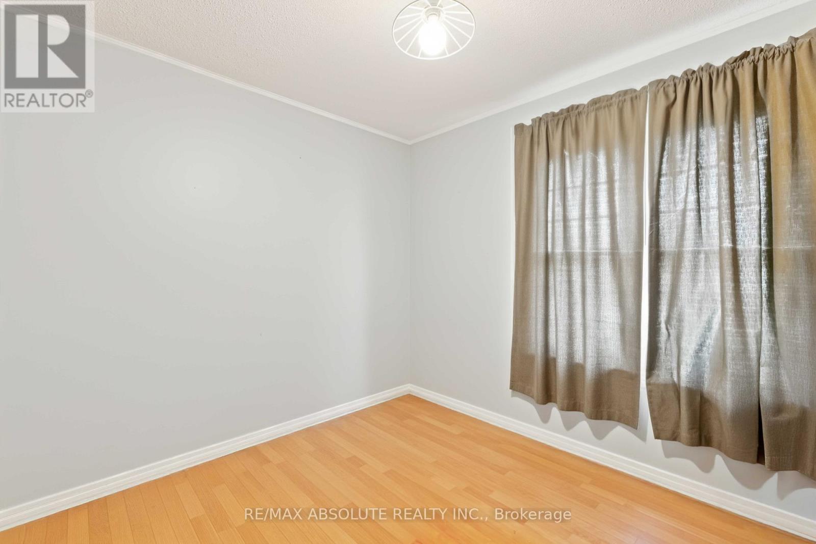 2492 Chasseur Avenue, Ottawa, Ontario  K1V 8E8 - Photo 29 - X12409831