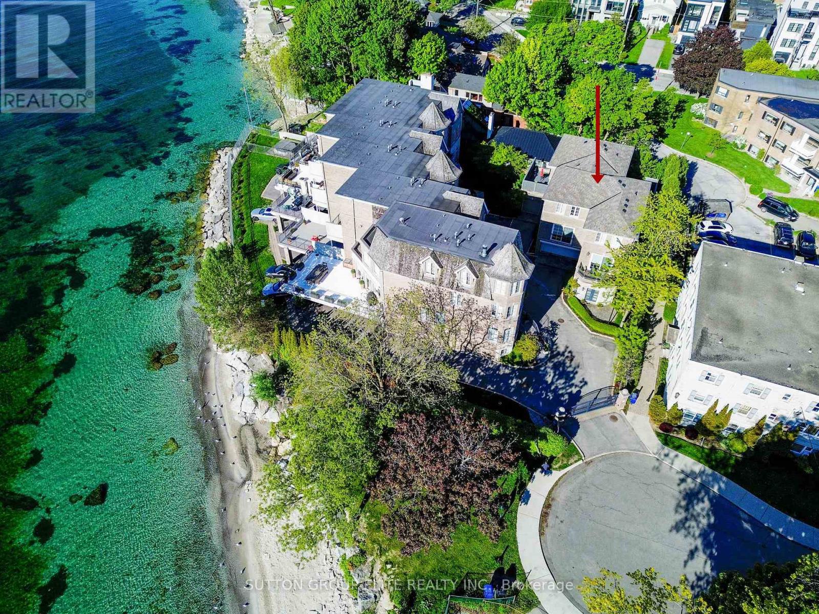 16 Nautical Lane, Toronto (Mimico), Ontario  M8V 4E7 - Photo 48 - W12472818