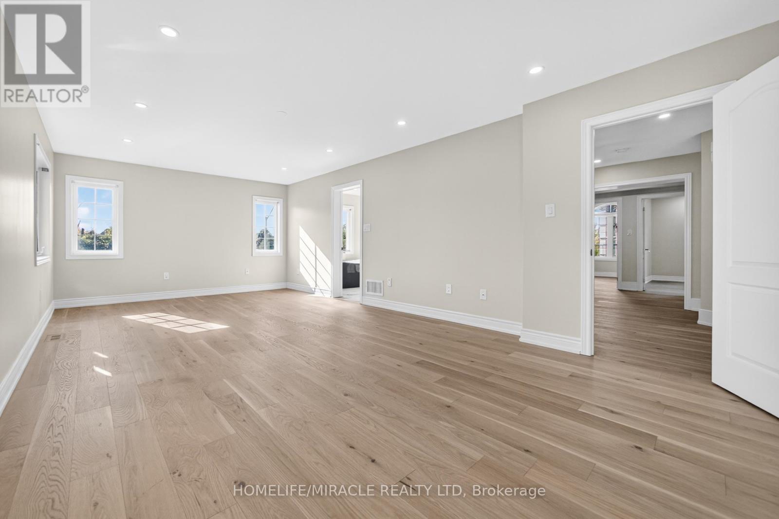 466 Nautical Boulevard, Oakville (Br Bronte), Ontario  L6L 0A5 - Photo 34 - W12472819