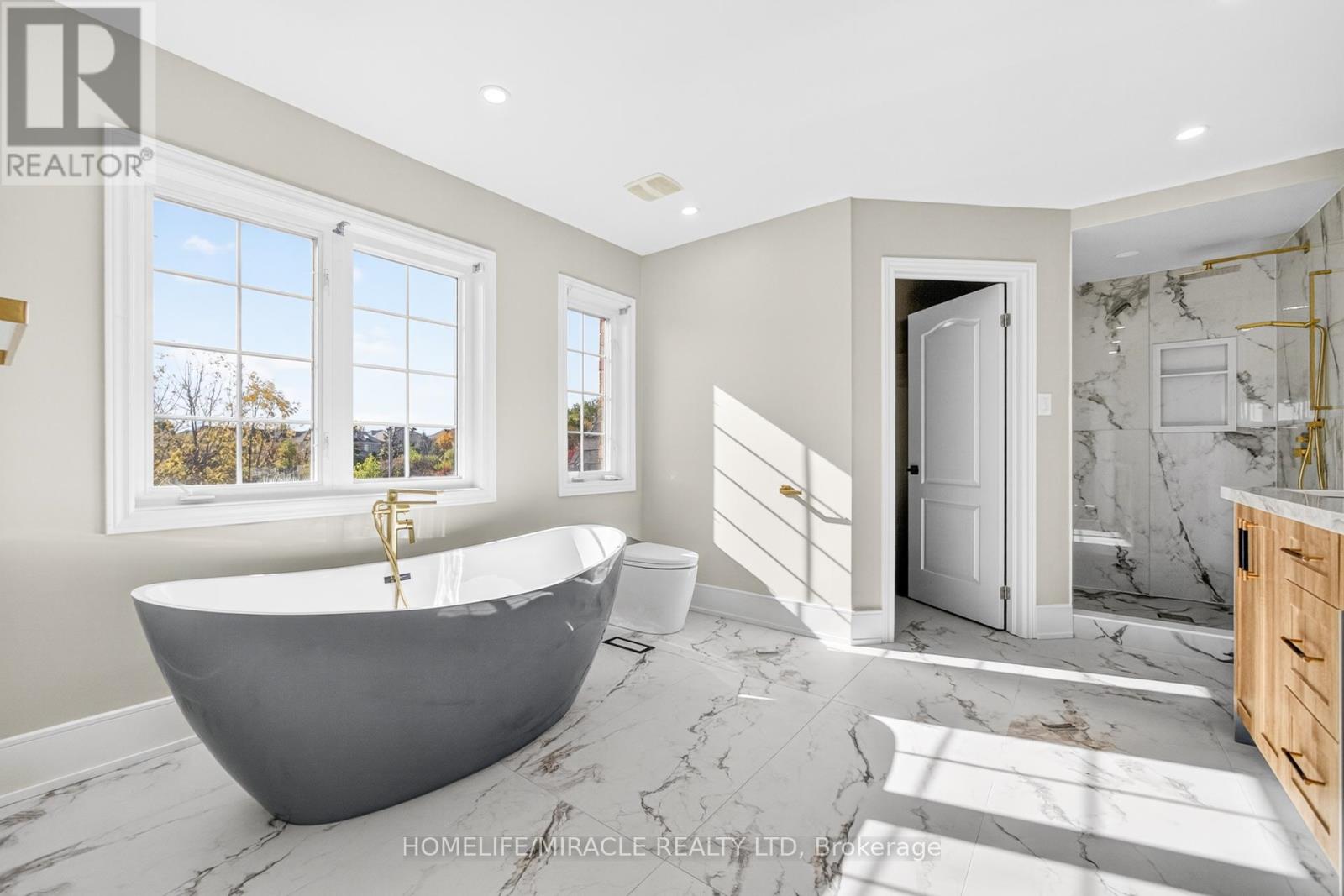 466 Nautical Boulevard, Oakville (Br Bronte), Ontario  L6L 0A5 - Photo 37 - W12472819
