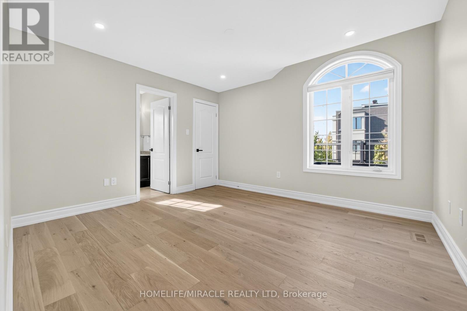 466 Nautical Boulevard, Oakville (Br Bronte), Ontario  L6L 0A5 - Photo 42 - W12472819
