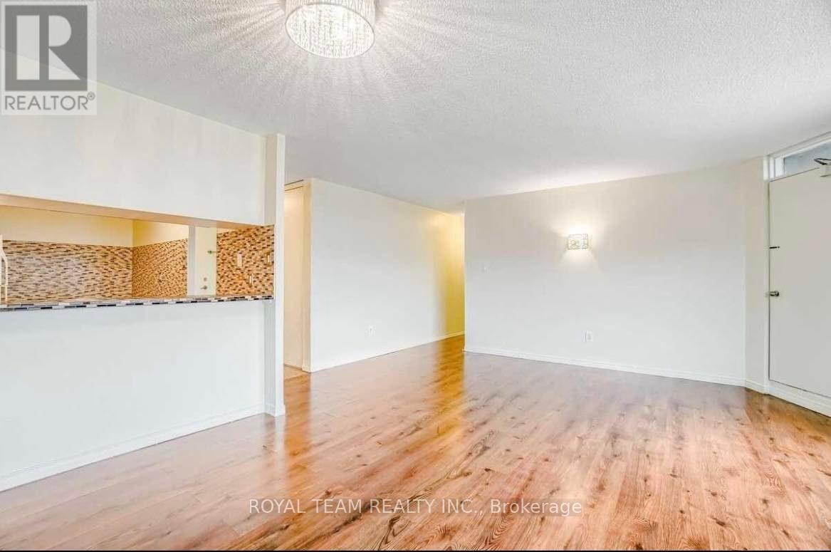 1001 - 10 Martha Eaton Way, Toronto (Brookhaven-Amesbury), Ontario  M6N 5B3 - Photo 10 - W12472825
