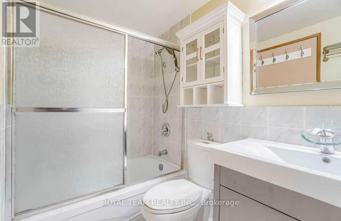 1001 - 10 Martha Eaton Way, Toronto (Brookhaven-Amesbury), Ontario  M6N 5B3 - Photo 14 - W12472825