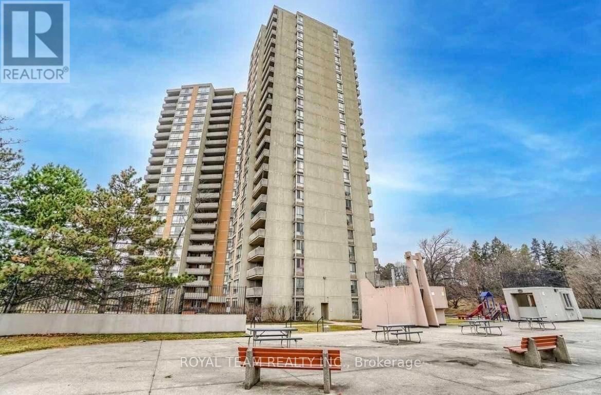 1001 - 10 Martha Eaton Way, Toronto (Brookhaven-Amesbury), Ontario  M6N 5B3 - Photo 2 - W12472825