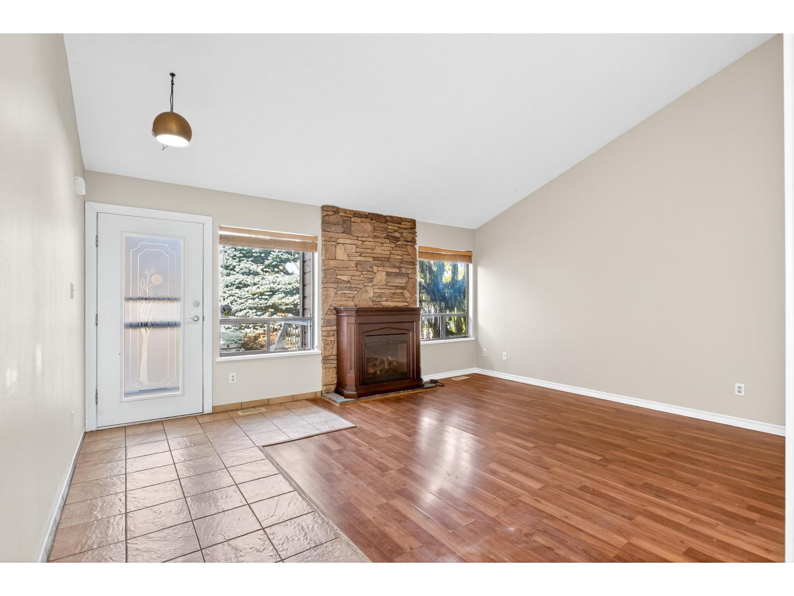 19740 68 AVENUE, Langley, British Columbia