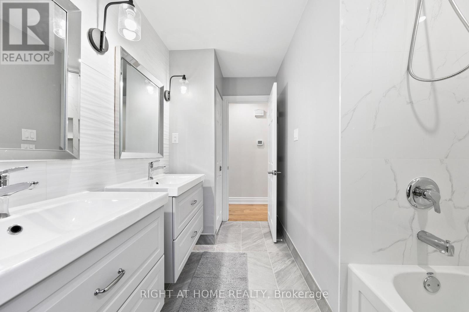94 States Avenue, Amherstburg, Ontario  N9V 3M3 - Photo 13 - X12472841