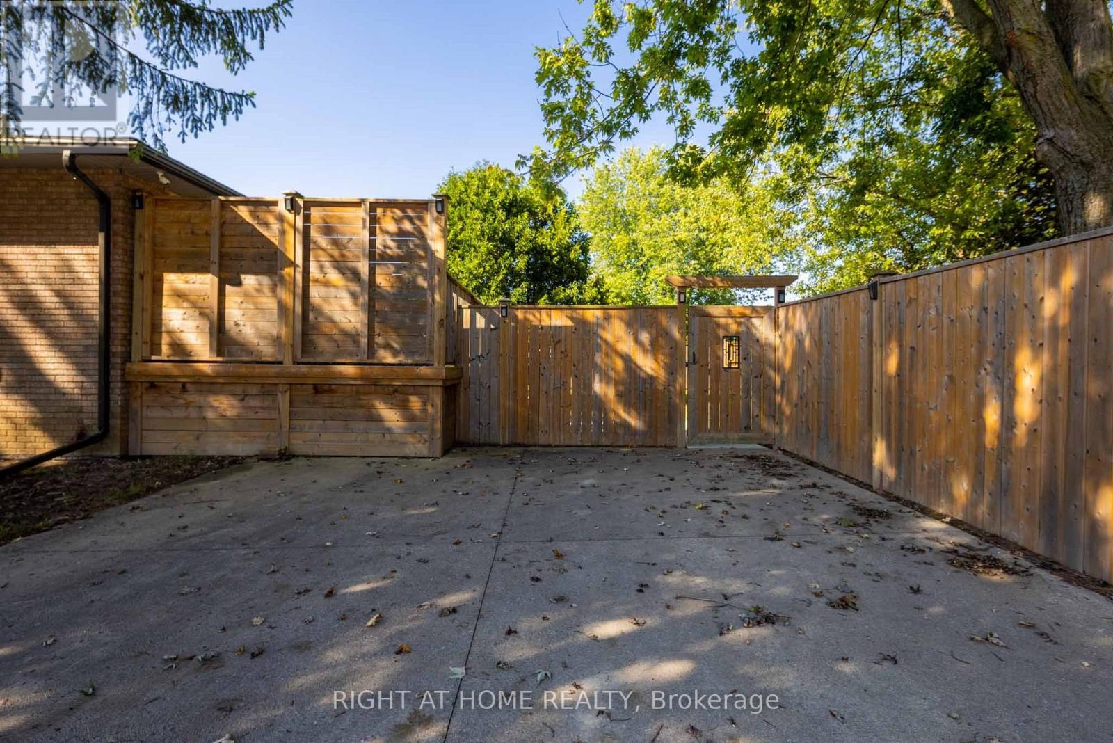 94 States Avenue, Amherstburg, Ontario  N9V 3M3 - Photo 34 - X12472841