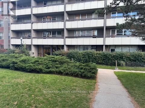 PH4/604 - 3625 LAKESHORE BOULEVARD, Toronto, Ontario