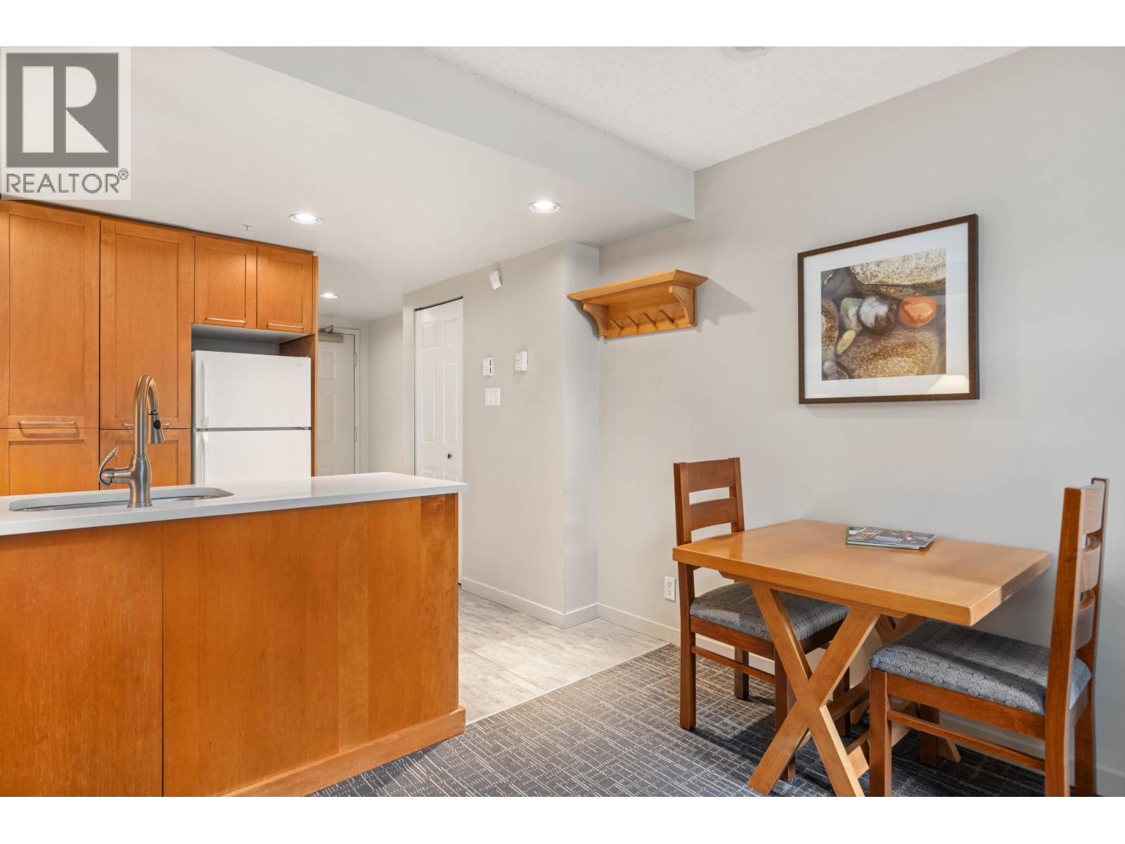 4407 4295 Blackcomb Way, Whistler, British Columbia  V8E 0X2 - Photo 7 - R3060322