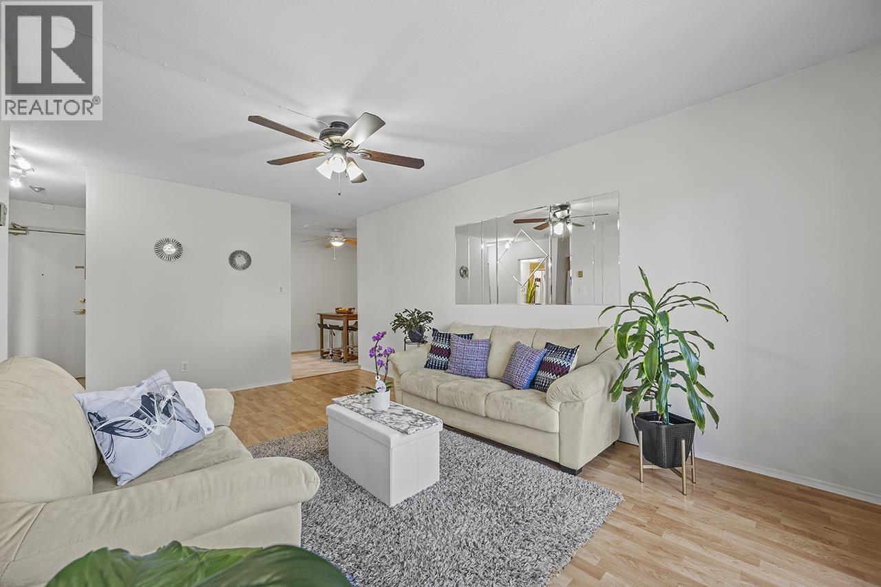 302 458 E 43rd Avenue, Vancouver, British Columbia  V5W 1T4 - Photo 4 - R3060328