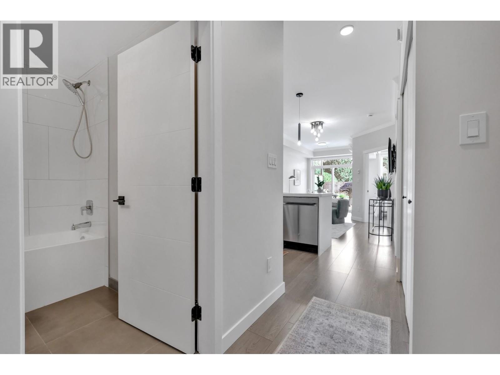 214 12143 223 Street, Maple Ridge, British Columbia  V2X 3J2 - Photo 4 - R3059843