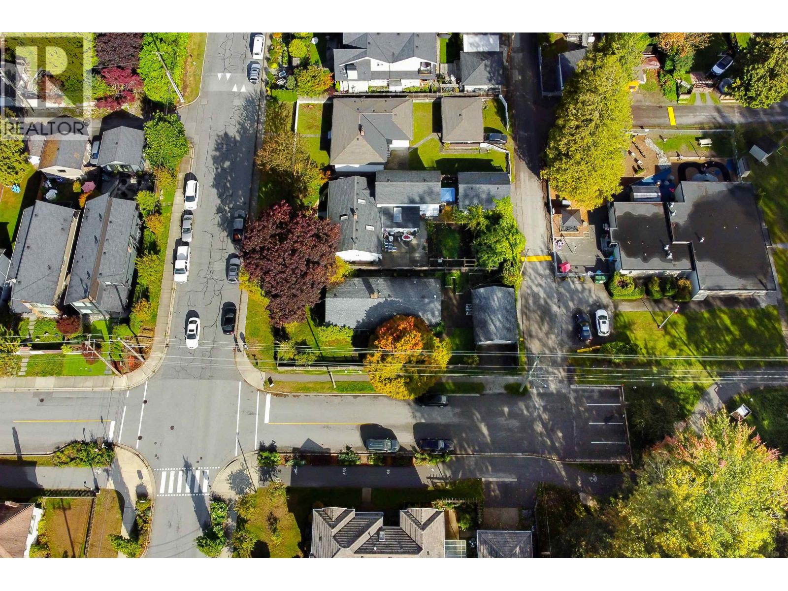 260 W 21st Street, North Vancouver, British Columbia  V7M 1Z4 - Photo 27 - R3060336