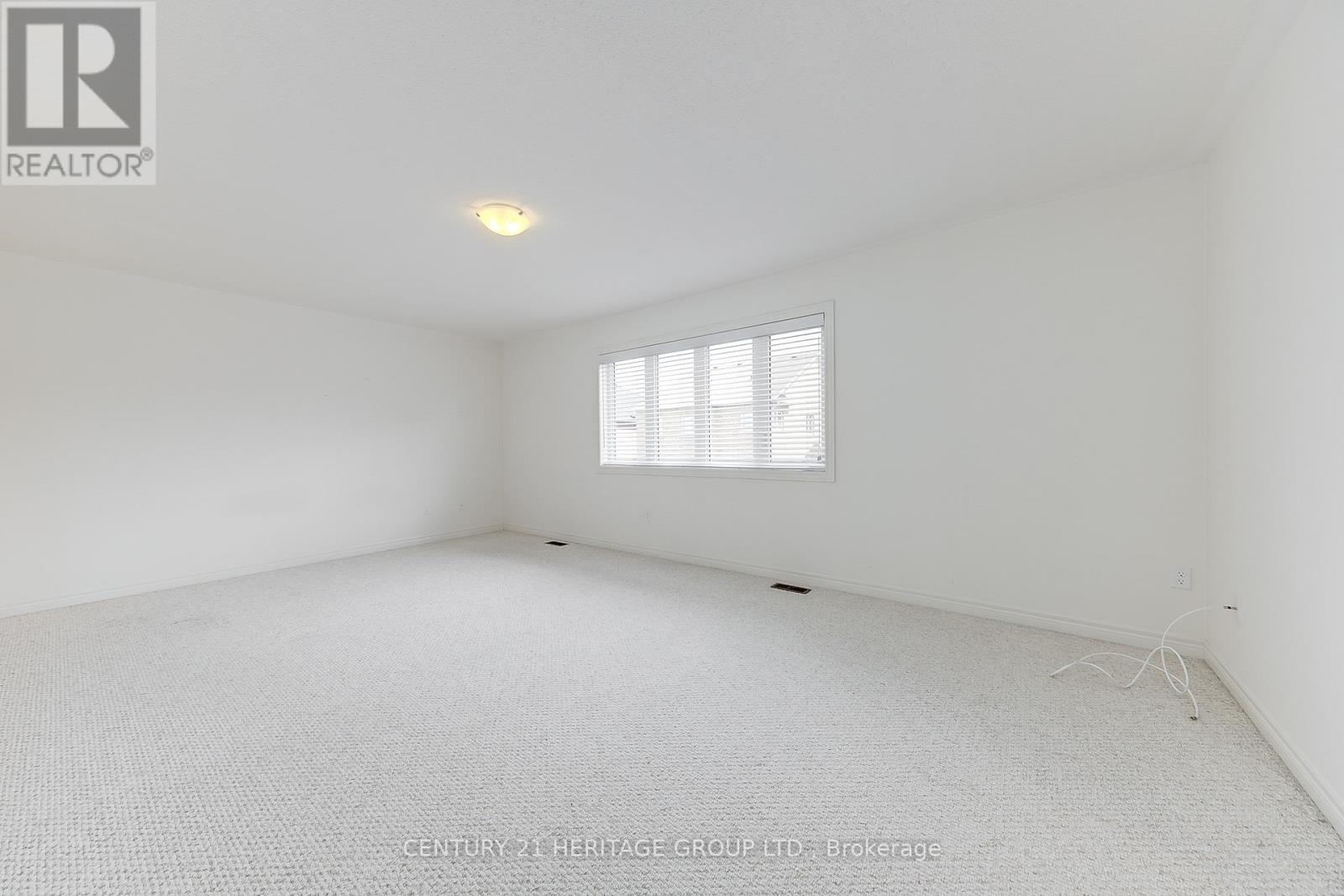 41 Leith Drive, Bradford West Gwillimbury, Ontario  L3Z 0V6 - Photo 16 - N12472851